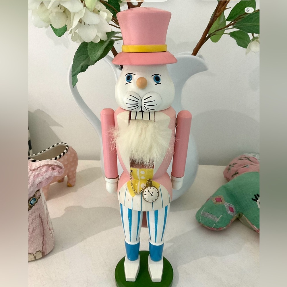 Erzgebirge Easter Rabbit Nutcracker 12.5” Pastel German Wooden Vintage Rare - Picture 2 of 11